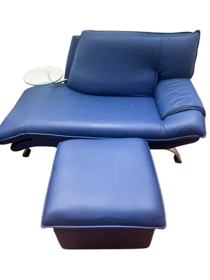 Pamono Set of Leather Daybed and Ottoman from Nicoletti, Italy, 1980s Online