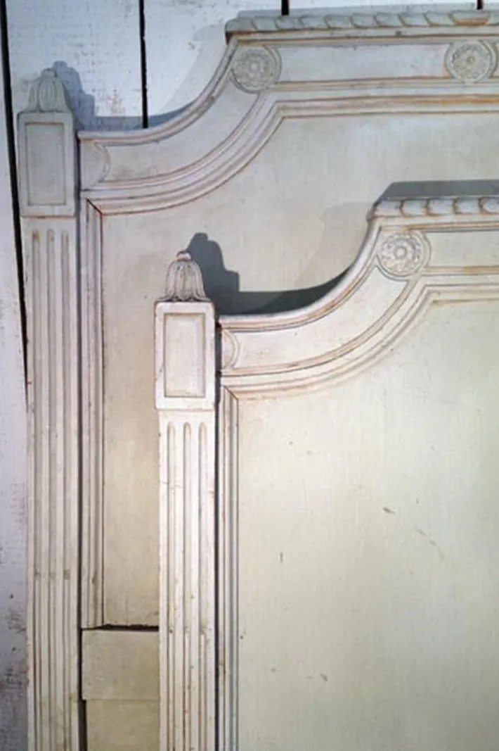 Pamono Set of Louis the XVI Style Painted Bed Frame Clearance