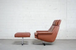 Pamono Set of Model 802 Lounge Chair and Ottoman by Werner Langenfeld for ESA, 1970s Outlet