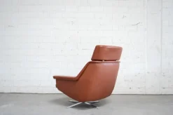 Pamono Set of Model 802 Lounge Chair and Ottoman by Werner Langenfeld for ESA, 1970s Outlet
