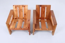 Pamono Set of Pine Crate Wood Children's Chairs in the style of Gerrit Rietveld, 1980s Outlet