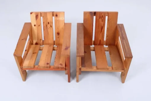 Pamono Set of Pine Crate Wood Children's Chairs in the style of Gerrit Rietveld, 1980s Outlet