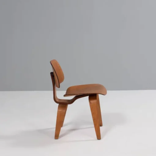 Pamono Set of Plywood DCW Dining Chairs by Charles & Ray Eames for Herman Miller, 1950s Best