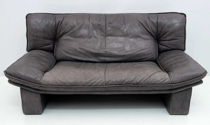 Pamono Set of Postmodern Sofa in Italian Leather by Nicoletti Salotti, 1980s Online
