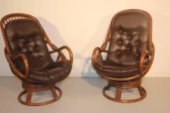 Pamono Set of Rattan & Leather Swivel Lounge Chairs, 1960s New