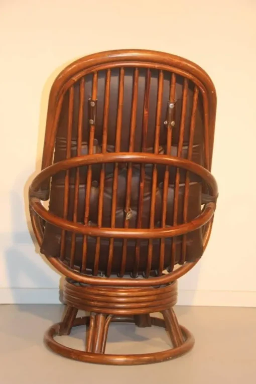 Pamono Set of Rattan & Leather Swivel Lounge Chairs, 1960s New