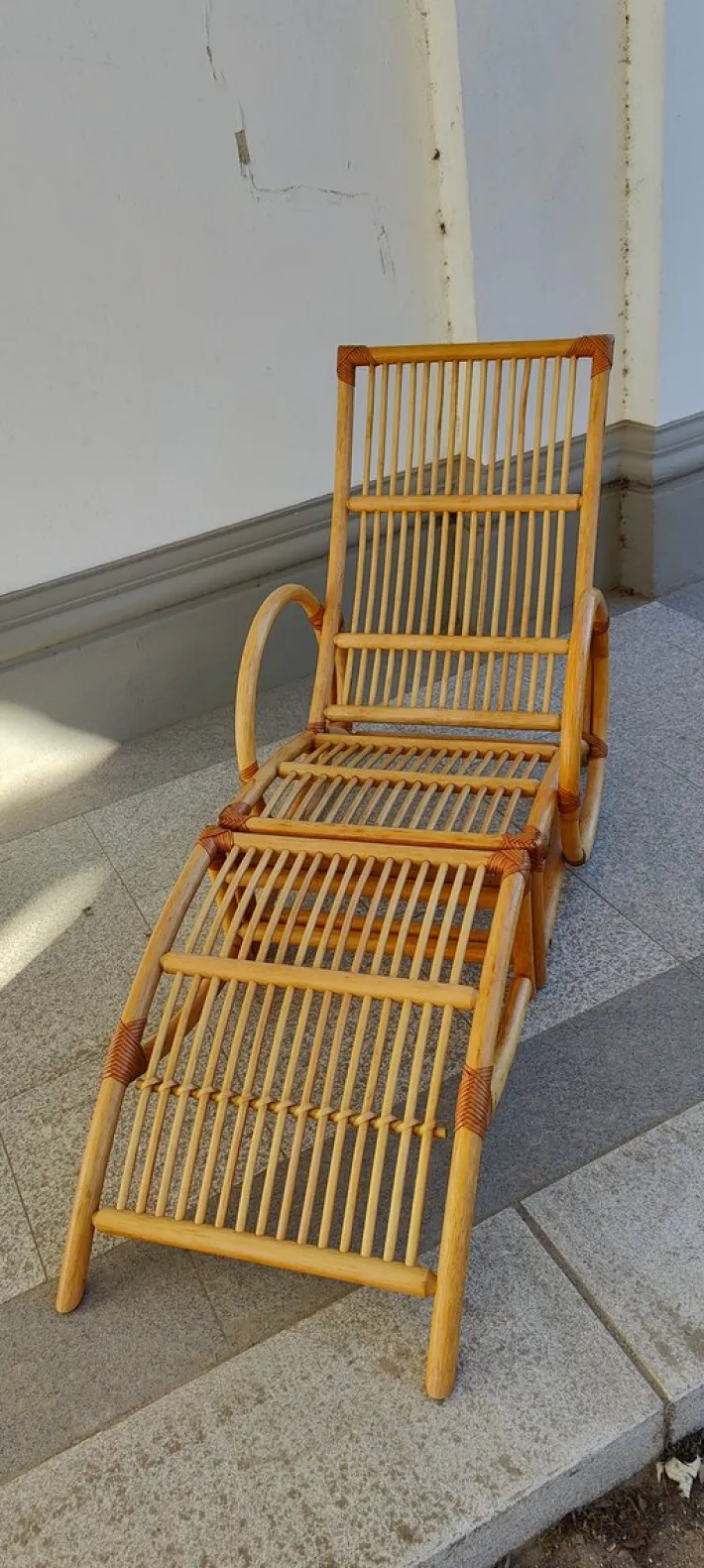 Pamono Set of Rattan Lounger and Ottoman, 1980s Sale