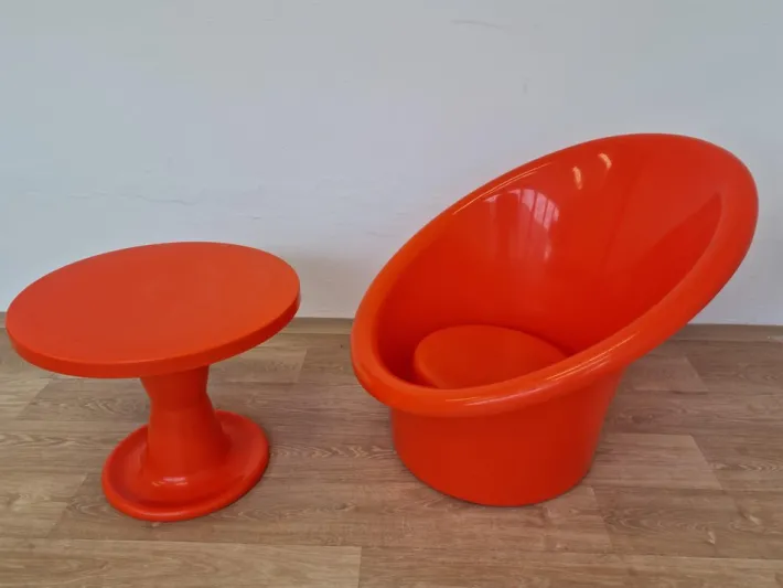 Pamono Set of Skopa Lounge Chair & Table by Ole Gjerløv Knudsen & Torben Lind for Ikea, 1976 Online