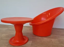 Pamono Set of Skopa Lounge Chair & Table by Ole Gjerløv Knudsen & Torben Lind for Ikea, 1976 Online