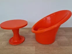 Pamono Set of Skopa Lounge Chair & Table by Ole Gjerløv Knudsen & Torben Lind for Ikea, 1976 Online