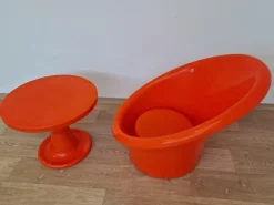 Pamono Set of Skopa Lounge Chair & Table by Ole Gjerløv Knudsen & Torben Lind for Ikea, 1976 Online