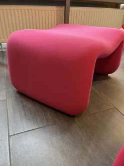 Pamono Set of Sofa and Foot Stool by Olivier Mourgue for Airborne, 1960s Hot
