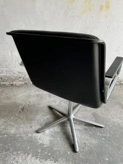 Pamono Set of Swivel Chair with Otoman by Delta Group Wilkhahn Delta Discount