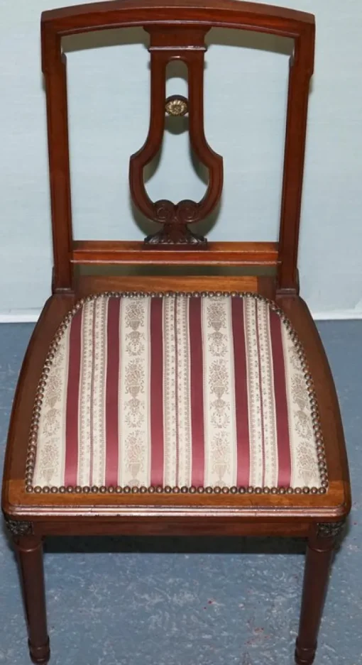 Pamono Set of Vintage Hardwood Dining Chairs with Carved Detail Hot