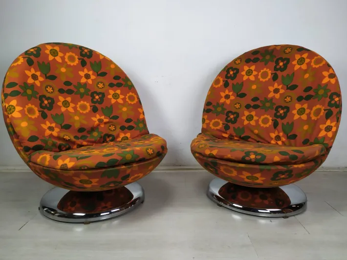 Pamono Set of Vintage Space Age Ball Chairs, 1970s