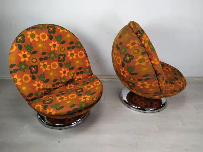 Pamono Set of Vintage Space Age Ball Chairs, 1970s