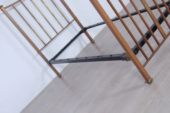 Pamono Single Bed in Brass, Late 1800s or Early 1900s Outlet