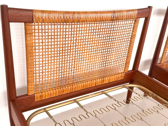 Pamono Single Beds by Børge Mogensen for Søborg Møbelfabrik, Denmark, 1950s, Set of 2 Online