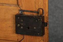 Pamono Small Antique Baroque Cabinet, 1800 Online