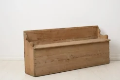 Pamono Small Antique Swedish Folk Art Bench with Natural Patina Online