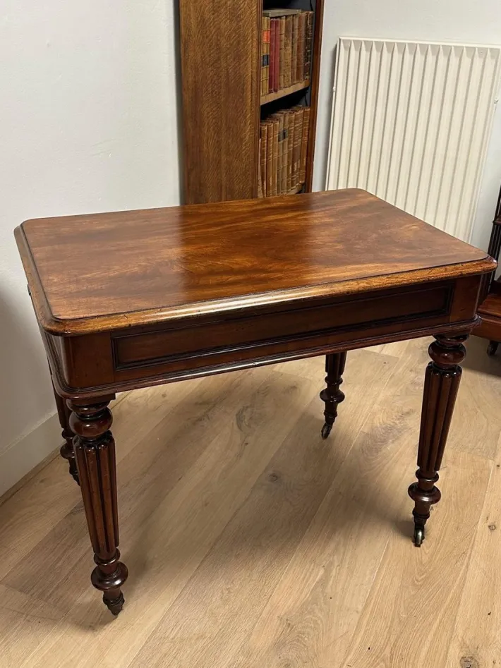 Pamono Small Antique Writing or Side Table Online