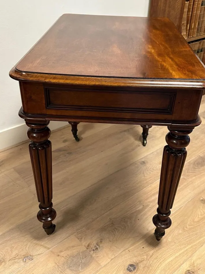 Pamono Small Antique Writing or Side Table Online