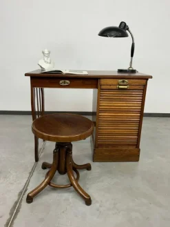 Pamono Small Art Deco Desk, 1930s New