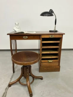 Pamono Small Art Deco Desk, 1930s New