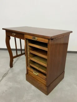 Pamono Small Art Deco Desk, 1930s New