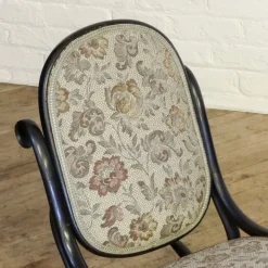 Pamono Small Bentwood Rocking Chair, 1920s Outlet