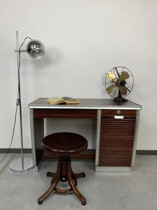 Pamono Small Functionalist Desk, 1930s Outlet