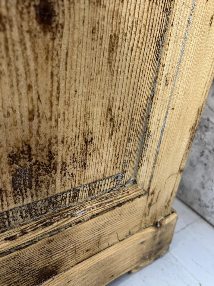 Pamono Small Rustic French Shop Counter, 1890s