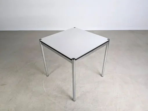 Pamono Small Square White Desk from USM Haller Online