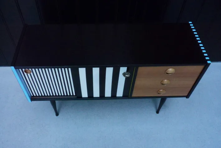 Pamono Small Vintage Chest of Drawers, 1950s