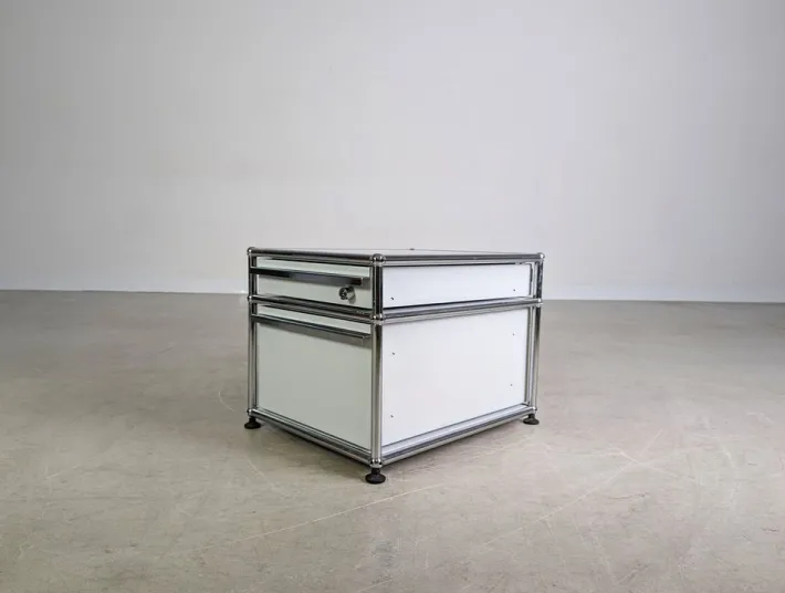 Pamono Small White Fritz Office Cabinet from USM Haller Discount