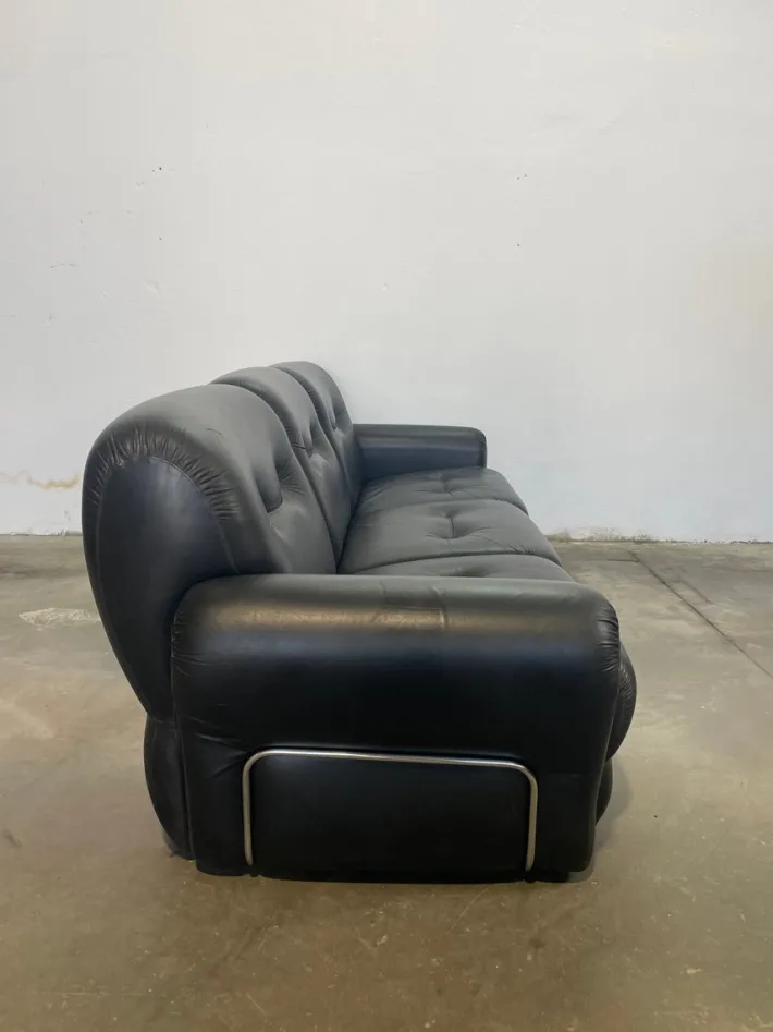 Pamono Sofa and Armchairs in Black Leather by Adriano Piazzesi, 1980s, Set of 3 Online