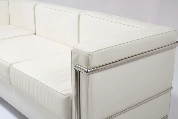 Pamono Sofa by Le Corbusier, 2000s Sale