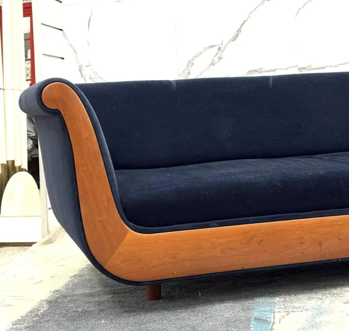 Pamono Sofa by Luca Meda Molteni & C, 1991 Outlet