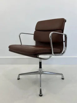 Pamono Soft Pad Chair by Charles and Ray Eames for Herman Miller, 1970s Clearance