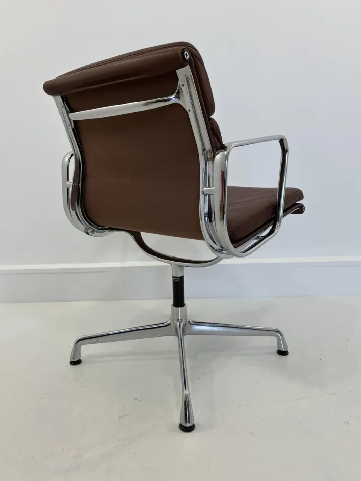 Pamono Soft Pad Chair by Charles and Ray Eames for Herman Miller, 1970s Clearance