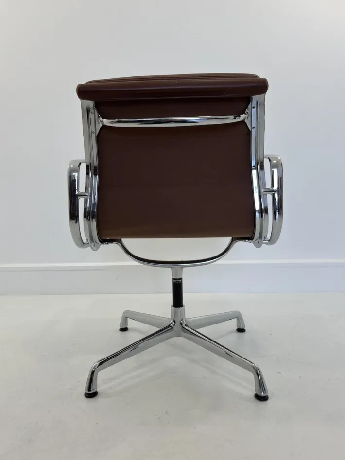 Pamono Soft Pad Chair by Charles and Ray Eames for Herman Miller, 1970s Clearance