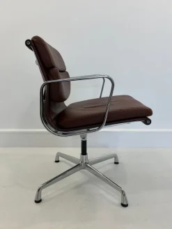 Pamono Soft Pad Chair by Charles and Ray Eames for Herman Miller, 1970s Clearance