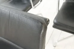 Pamono Soft Pad Ea 207 Chair by Charles & Ray Eames for Vitra Outlet