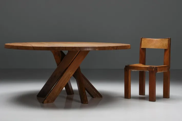 Pamono Solid Elm T21 Round Dining Table Pierre Chapo, France, 1973 Clearance
