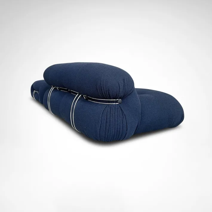 Pamono Soriana 2-Seater Sofa and Ottoman by Tobia and Afra Scarpa for Cassina, 2010s, Set of 2 Outlet