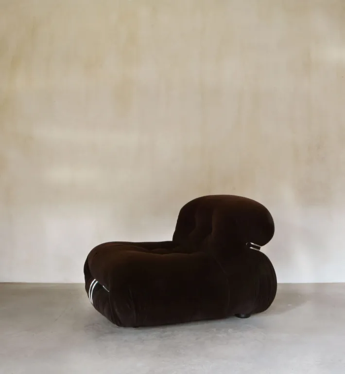 Pamono Soriana Sofa, Armchairs and Ottoman by Afra E Tobia Scarpa for Cassina, 1970s, Set of 4 Outlet
