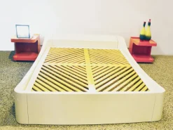 Pamono Space Age Fiberglass Bed by Astarte, 1970s Discount