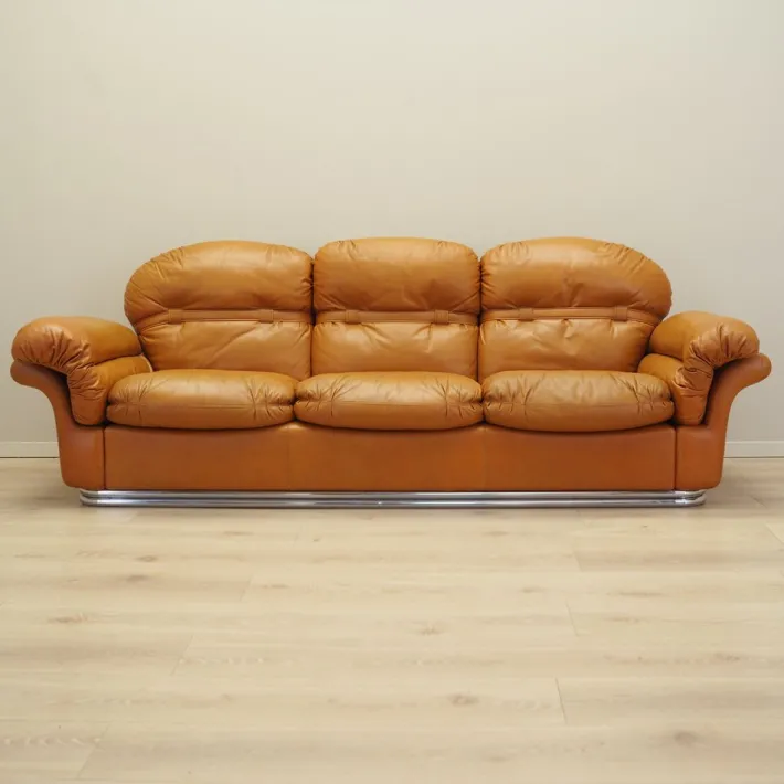 Pamono Space Age Orange Leather Sofa, Italy, 1960s Best