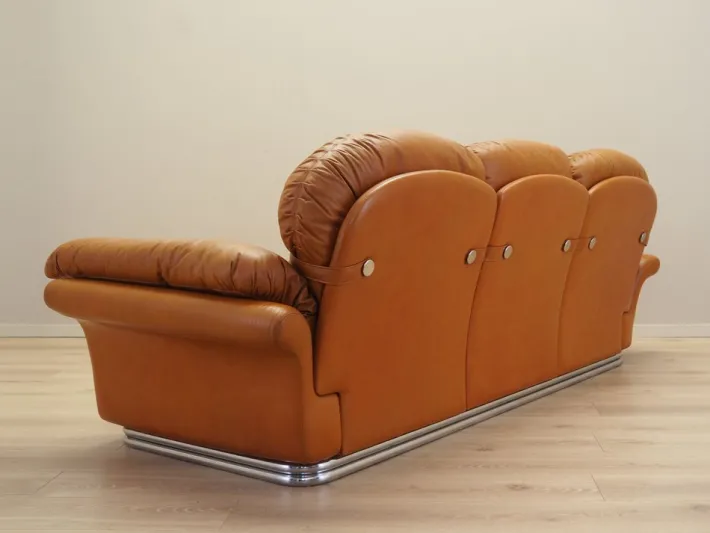 Pamono Space Age Orange Leather Sofa, Italy, 1960s Best