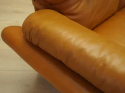 Pamono Space Age Orange Leather Sofa, Italy, 1960s Best